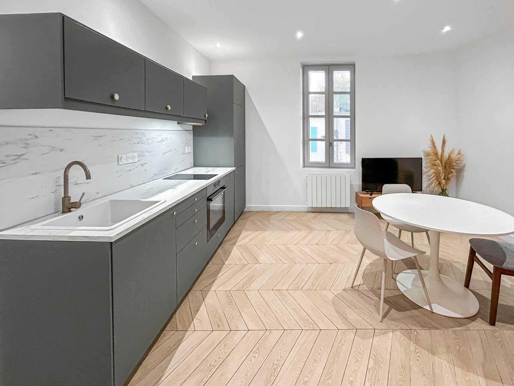 Hebergements Modernes & Cosy A Arles T3 Et T2 Elegants Eksteriør bilde
