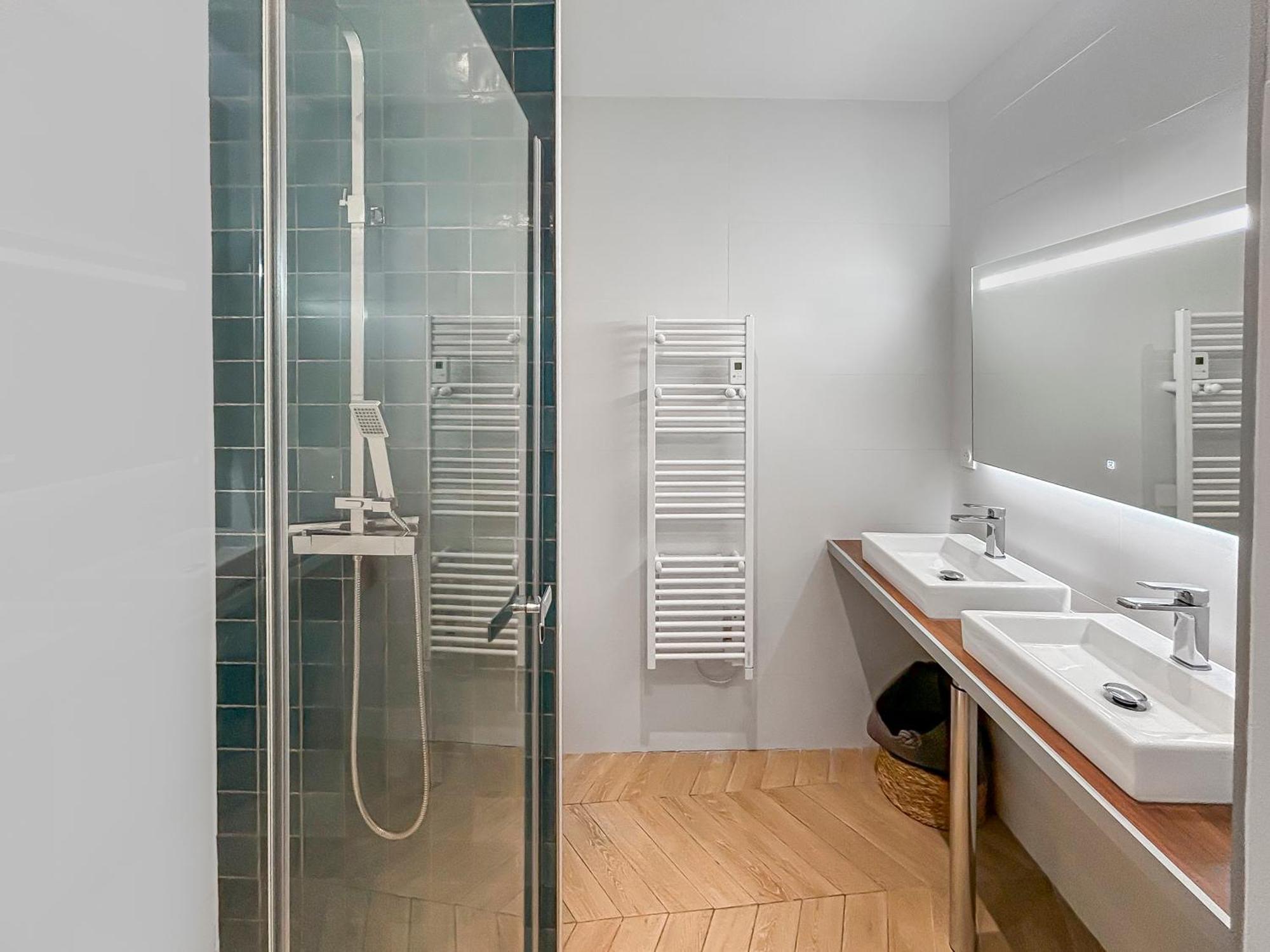 Hebergements Modernes & Cosy A Arles T3 Et T2 Elegants Eksteriør bilde