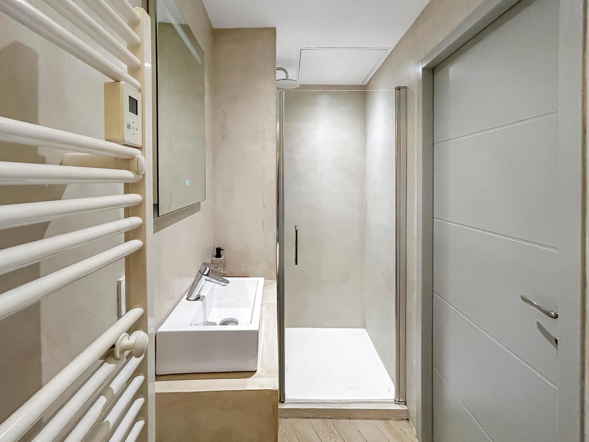 Hebergements Modernes & Cosy A Arles T3 Et T2 Elegants Eksteriør bilde